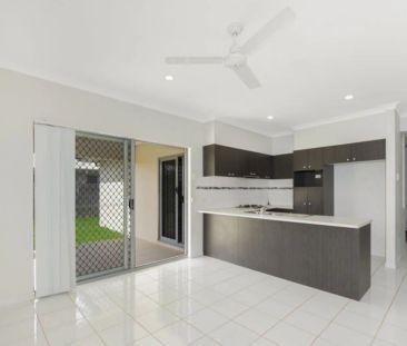 Well Presented and Roomy - Photo 3