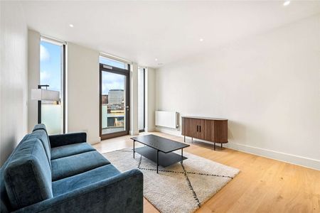 Spacious one bed apartment located in the heart of Waterloo. - Photo 2