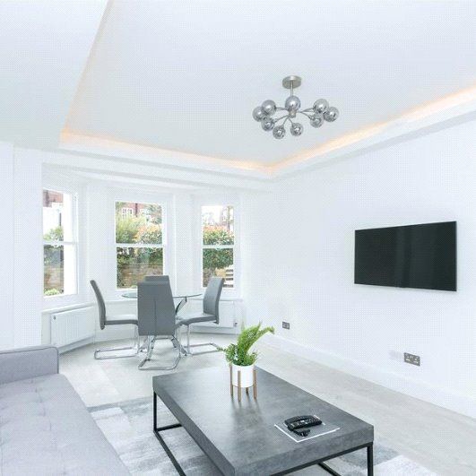 Neville Court, St John’s Wood - Photo 1