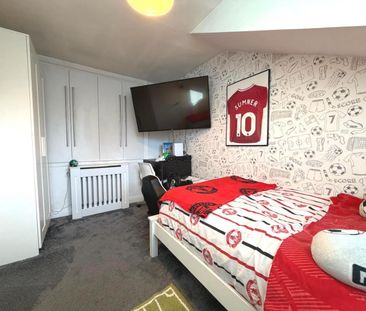 4 bedroom House To Let - Photo 6