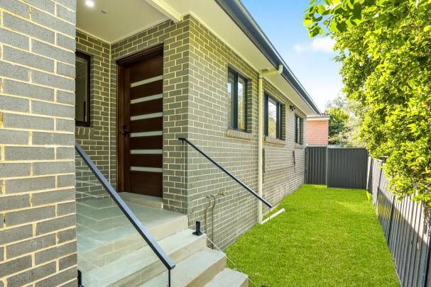 “Modern 2-Bedroom Granny Flat for Lease – Convenient Location!” - Photo 1