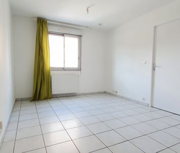 Location Appartement 2 pièces 32m² - Photo 3