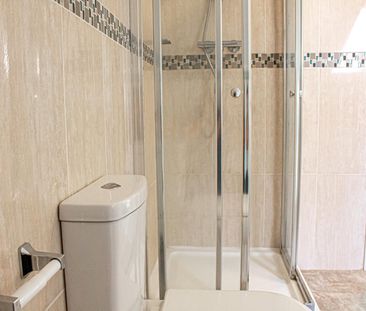 Apt 39, Portland Place - Photo 6