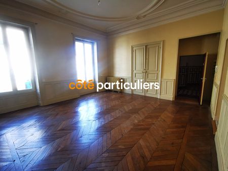 APPARTEMENT AVEC TERRASSE - Photo 4