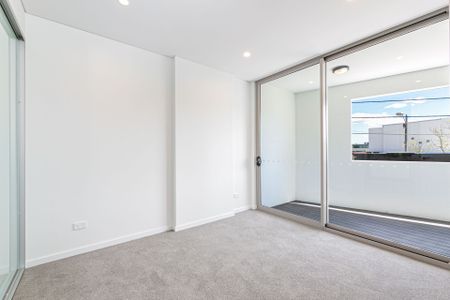 Boutique 1 Bedroom apartment with storage galore - Photo 2