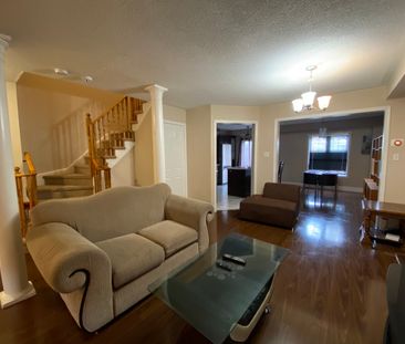 Brampton 4 bed-3 parking - Photo 4