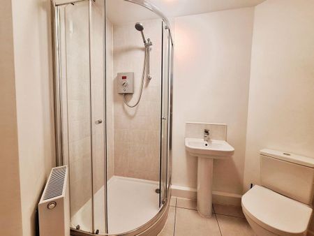 2 bedroom end of terrace house to rent - Photo 4