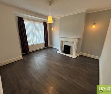 Longmead Road, Salford, M6 - Photo 2