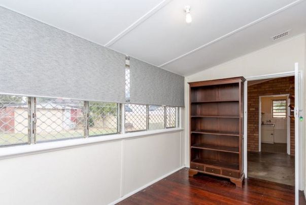 Spacious 2x1 plus Sleepout in Belmont - Photo 1