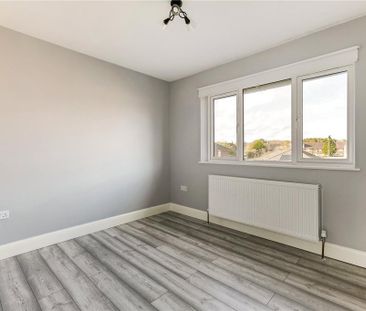 8 bedroom semi-detached house to rent - Photo 5