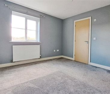 4 bedroom terraced house to rent - Photo 1