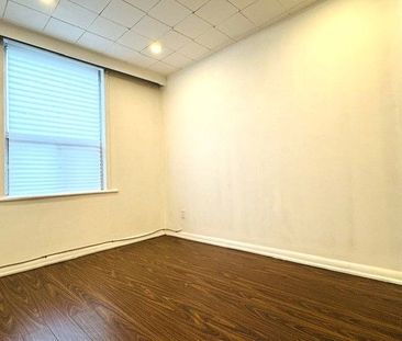 For Lease - 660 1/2 Bloor Street, Toronto, Ontario - Photo 1