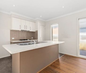 Unit 1/31 Ella Grove, Chelsea. - Photo 1