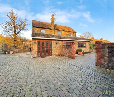 ., Rayleigh Road, Brentwood - Photo 1