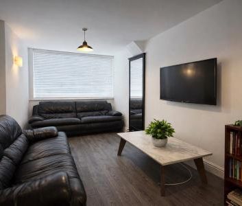 Mundy Close, Derby, DE1 - Photo 1