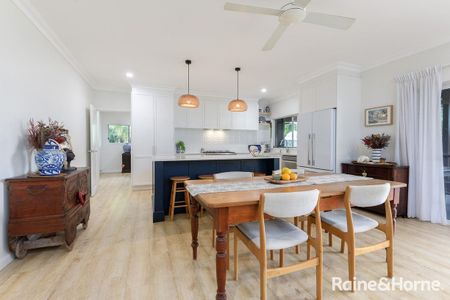 4 Bedroom Furnished Home with Pool & Stunning View! - Photo 3