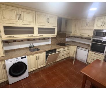 Piso en alquiler de larga temporada con terraza, garaje y trastero ... - Photo 4