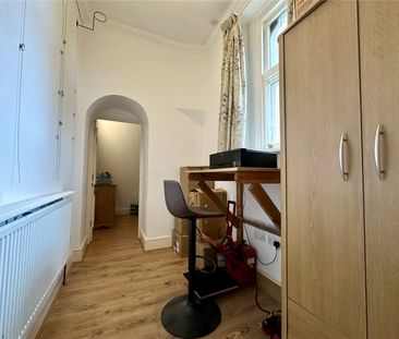Bath Road, Reading, Berkshire, RG1 - Photo 6