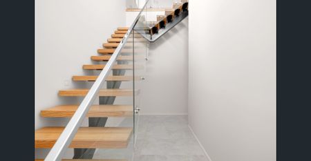 Newly Built 5 Bedrooms Family Home - Prime Location - Photo 5