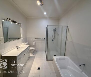 Comfort & Coastal Lifestyle Awaits! - Photo 5