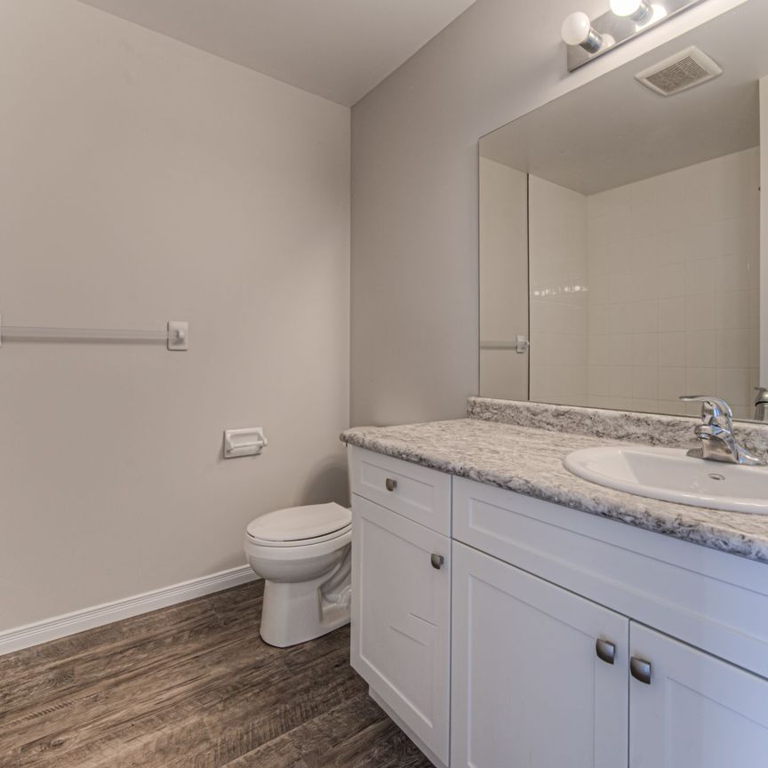 For Lease - 50 Pinnacle Drive Unit# 22, Kitchener, Ontario - Photo 1