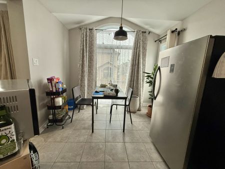 For Lease - 300 TOURMALINE Crescent, Barrhaven, Ontario - Photo 3