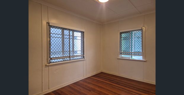 AFFORDABLE 2-BEDROOM UNIT IN ESTABLISHED AREA - Photo 1