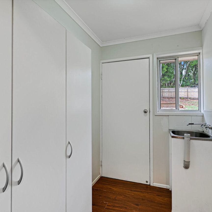 Comfortable 3 Bedroom Home in a Peaceful Location - Photo 1