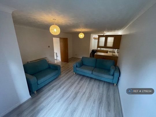 2 bedroom flat to rent - Photo 1