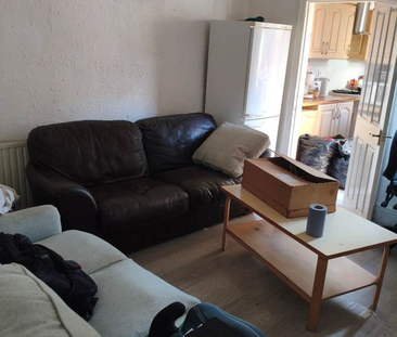 2 bedroom house share to rent - Photo 2