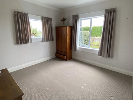 Rural Living - Photo 3