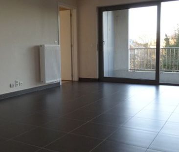 Appartement te huur in Ledeberg voor € 915 met 1 slaapkamer - Photo 2