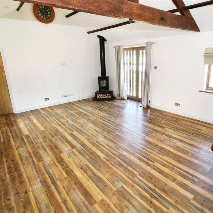 3 bedroom bungalow to rent - Photo 1