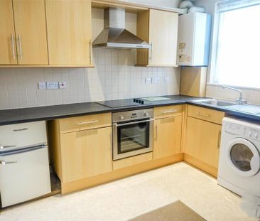 1 bedroom apartment to rent - Photo 2