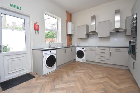 Bootham Crescent, York - Photo 4