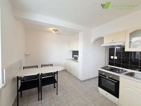 Pronájem bytu 3+1 83 m² - Фото 5