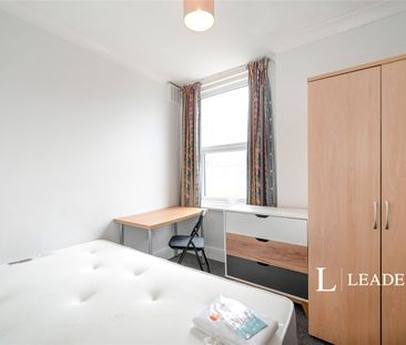4 bedroom house to rent Delamere Road, PO4 - Photo 5