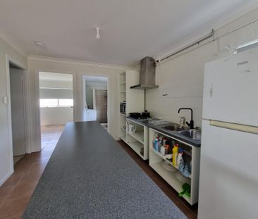 34A Trafalgar Street - Photo 4