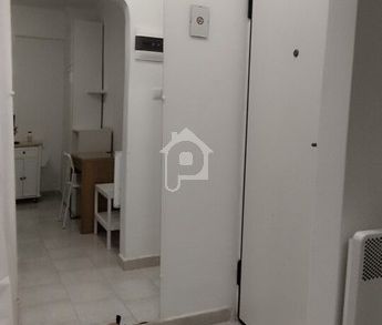 Studio / γκαρσονιέρα 12 τ.μ. προς ενοικίαση - Photo 5