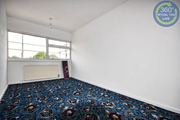 Fearnley Crescent, Bedford - Photo 1