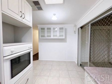 “3x1 House in Gosnells” - Photo 4