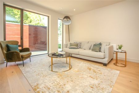 St. Georges Road, - Photo 2