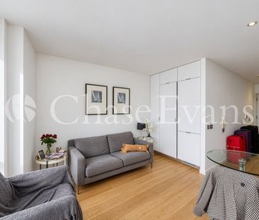 property to rent - Photo 2