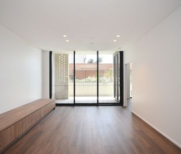 1 Bedroom Plus Study Room Apartment in Iconic Mason - Photo 4