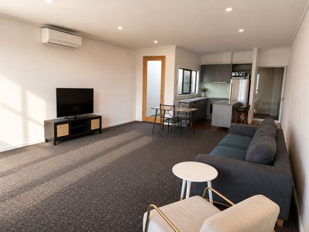 Yarraville - Photo 2