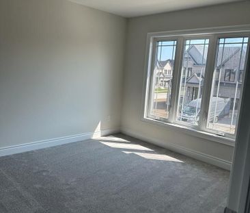 For Lease - 326 Cullen Trail, Peterborough, Ontario - Photo 6