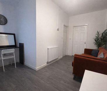 1 bedroom property to rent - Photo 3