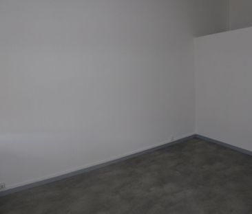 Appartement 1 pièces 18m2 MARSEILLE 6EME 447 euros - Photo 1