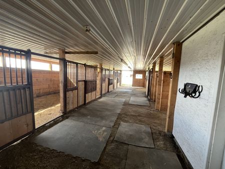 LEWIS RESIDENCE (BD) - 5489 - Photo 2