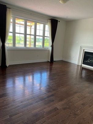 For Lease - 38 Brucefield Court, Whitchurch-Stouffville, Ontario - Photo 1